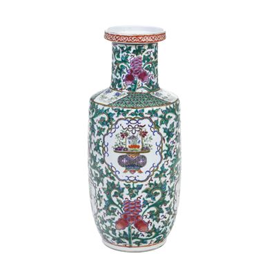 Vaso in Porcellana Famiglia Verde a Motivi Naturalistici, Cina, XX Secolo