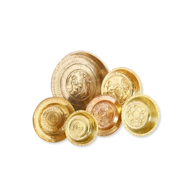 Sei piatti elemosinieri. Arte del XVI-XVII secolo