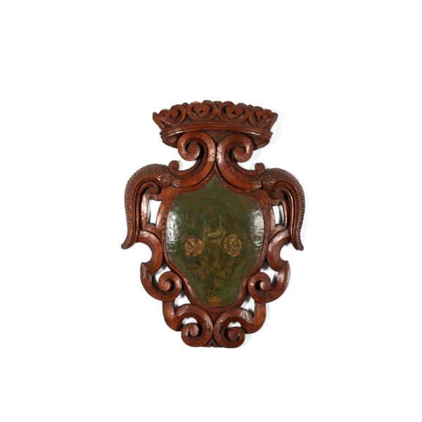 Stemma in legno intagliato e dipinto. XIX secolo