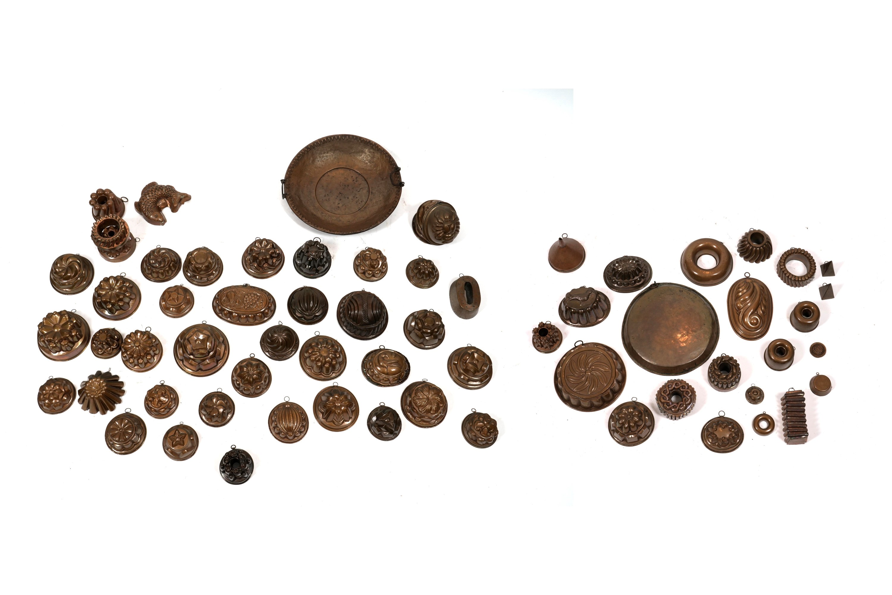 Collezione di Numerosi Oggetti in Rame
