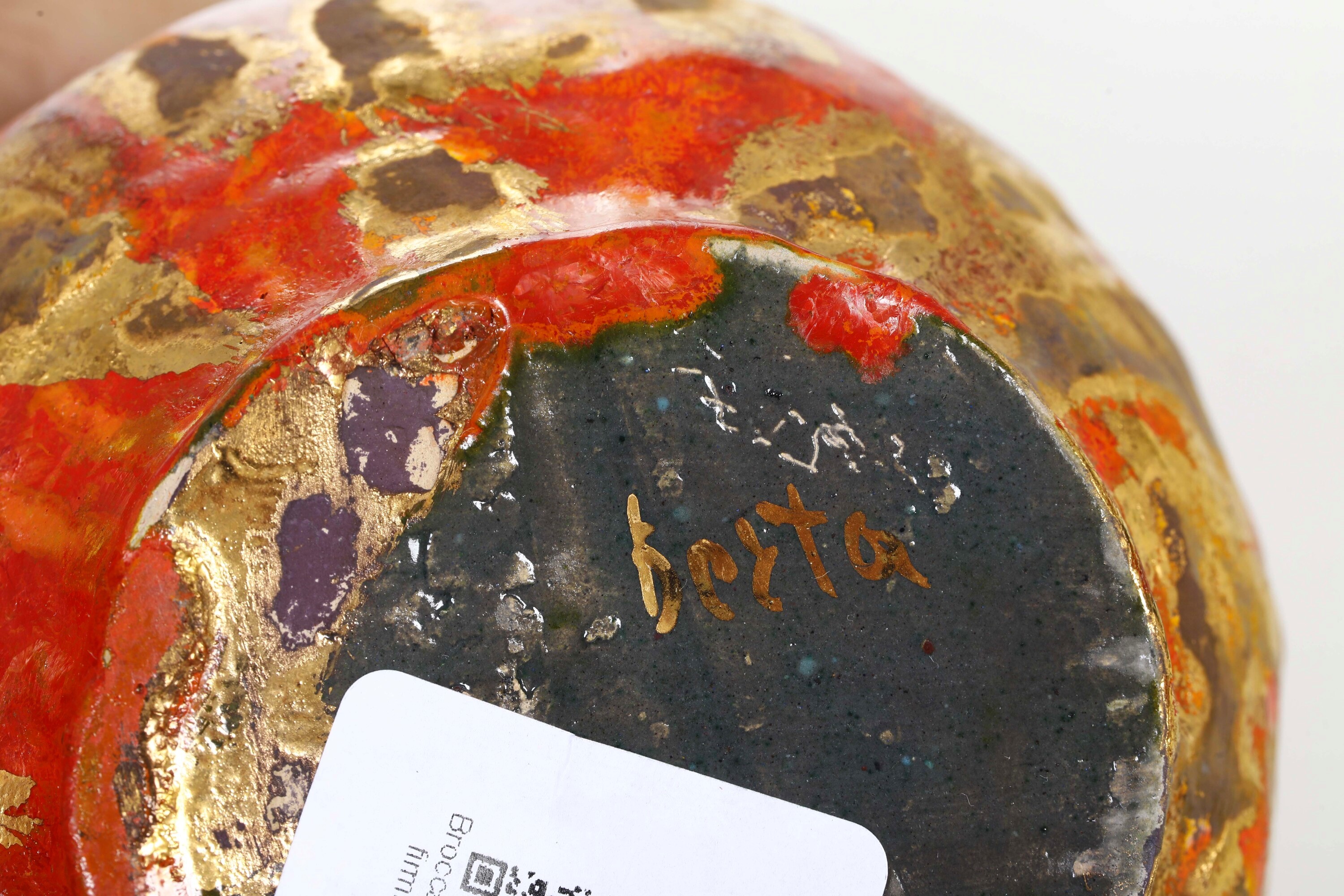 Brocca in ceramica, firmata Berta