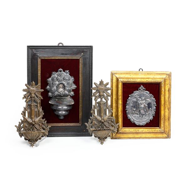 Due acquasantiere in argento. Una Napoli XIX secolo e una Napoli 1809-1824