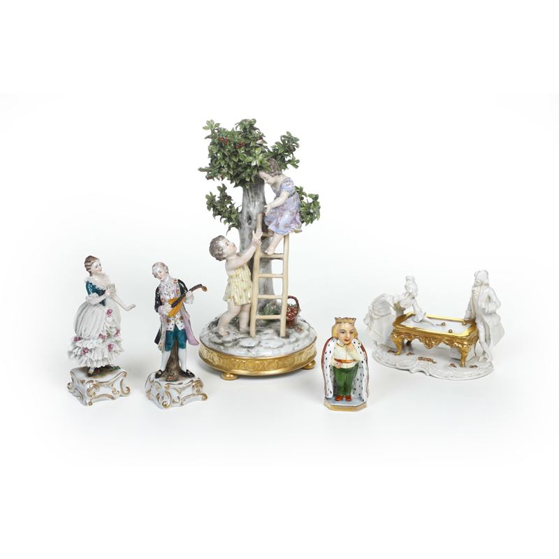 Lotto di figurine e gruppi, XX secolo.  - Auction Italian Mansions TIME - Cambi Casa d'Aste