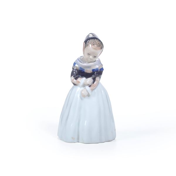 Figurina di bimba in costume.<BR>Danimarca, Manifattura Royal Copenaghen, 1969-1974.