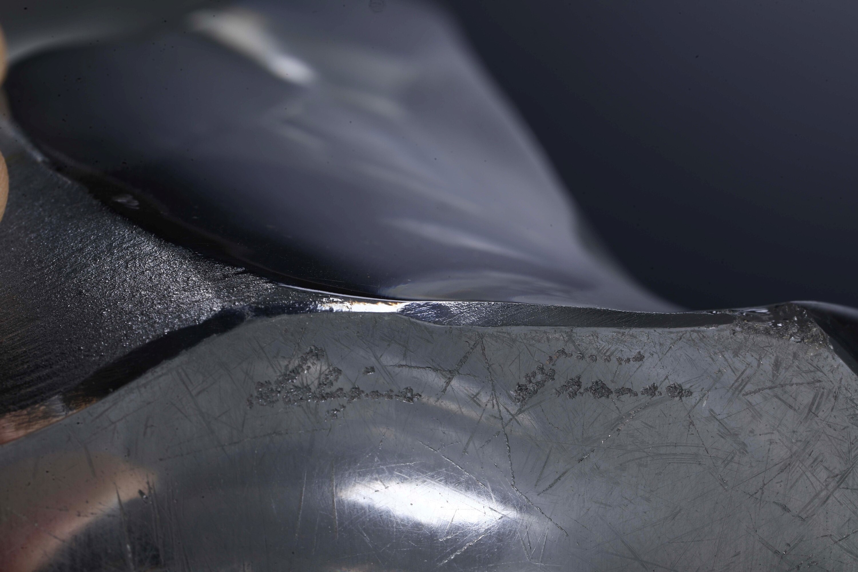 Manifattura Lalique (Francia), Vaso in cristallo trasparente, XX secolo