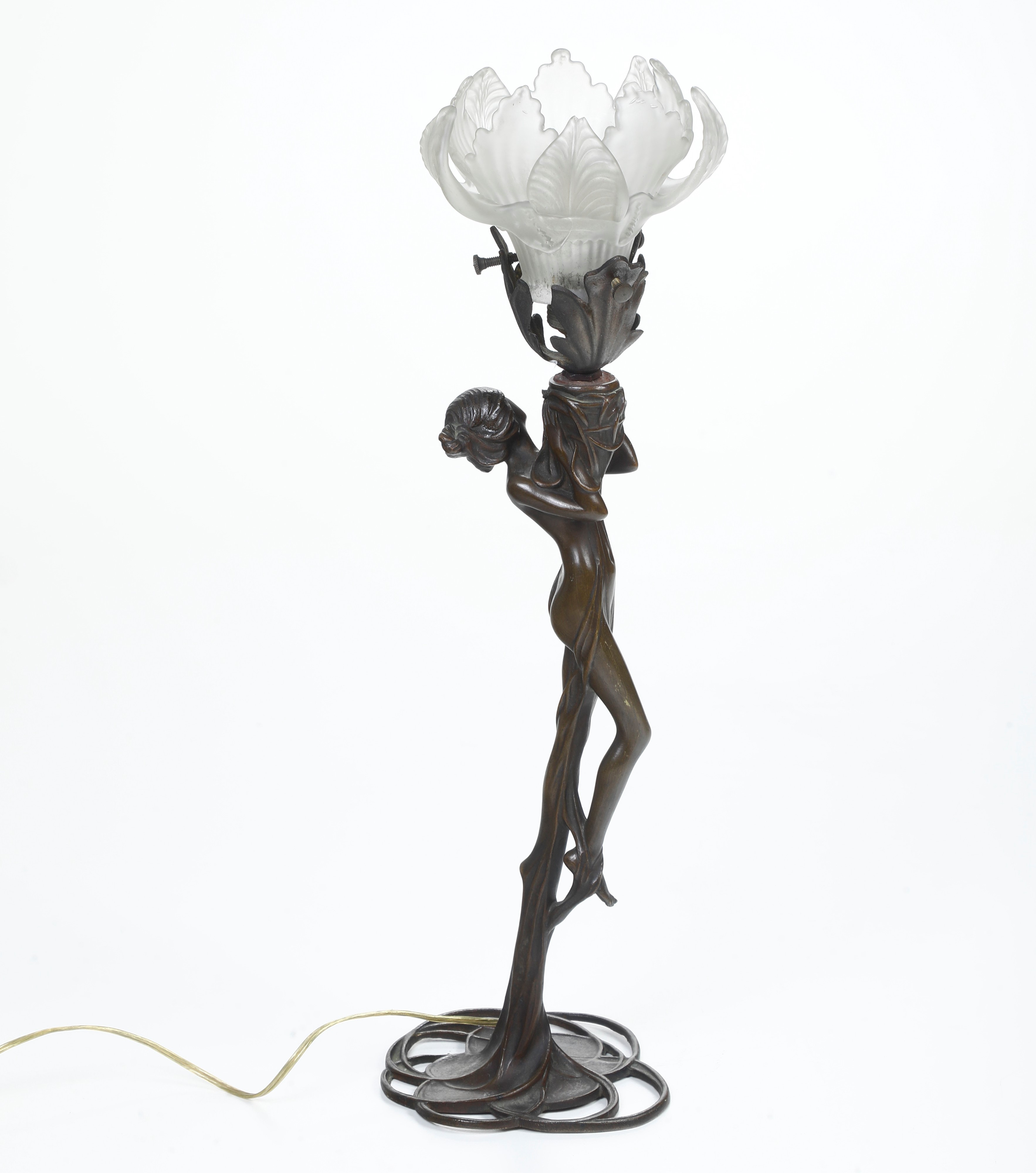 Lampada in Metallo, Stile Liberty.