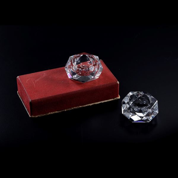 Coppia di saliere. Francia, Manifattura Baccarat, metà del XX secolo circa.
