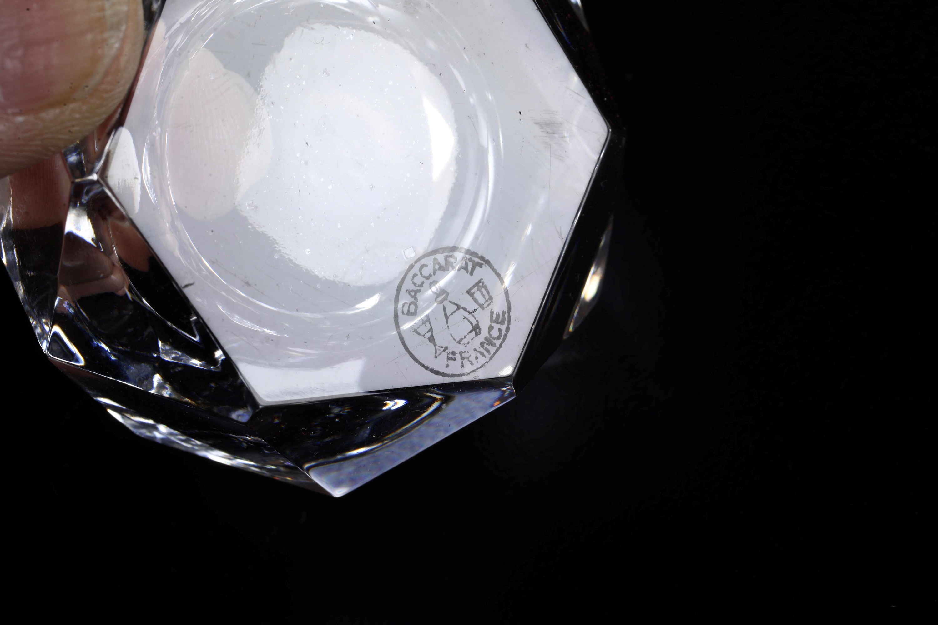 Coppia di saliere. Francia, Manifattura Baccarat, metà del XX secolo circa.