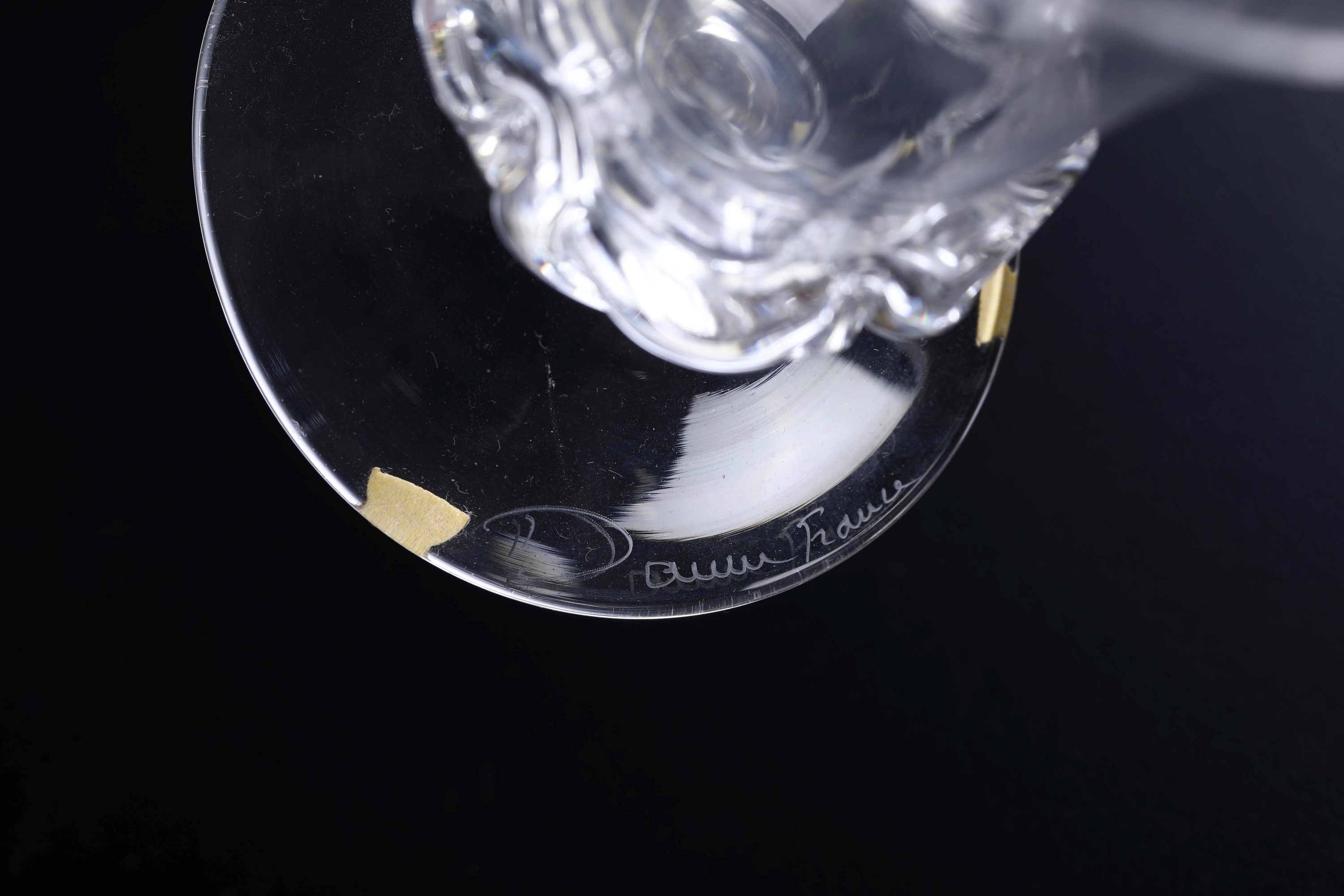 Manifattura Daum, Vaso e vasetto in cristallo inciso, XX secolo