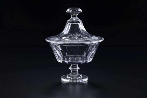 Portabiscotti "Harcour Missouri". Francia, Manifattura Baccarat, fine XIX o inizio XX secolo.