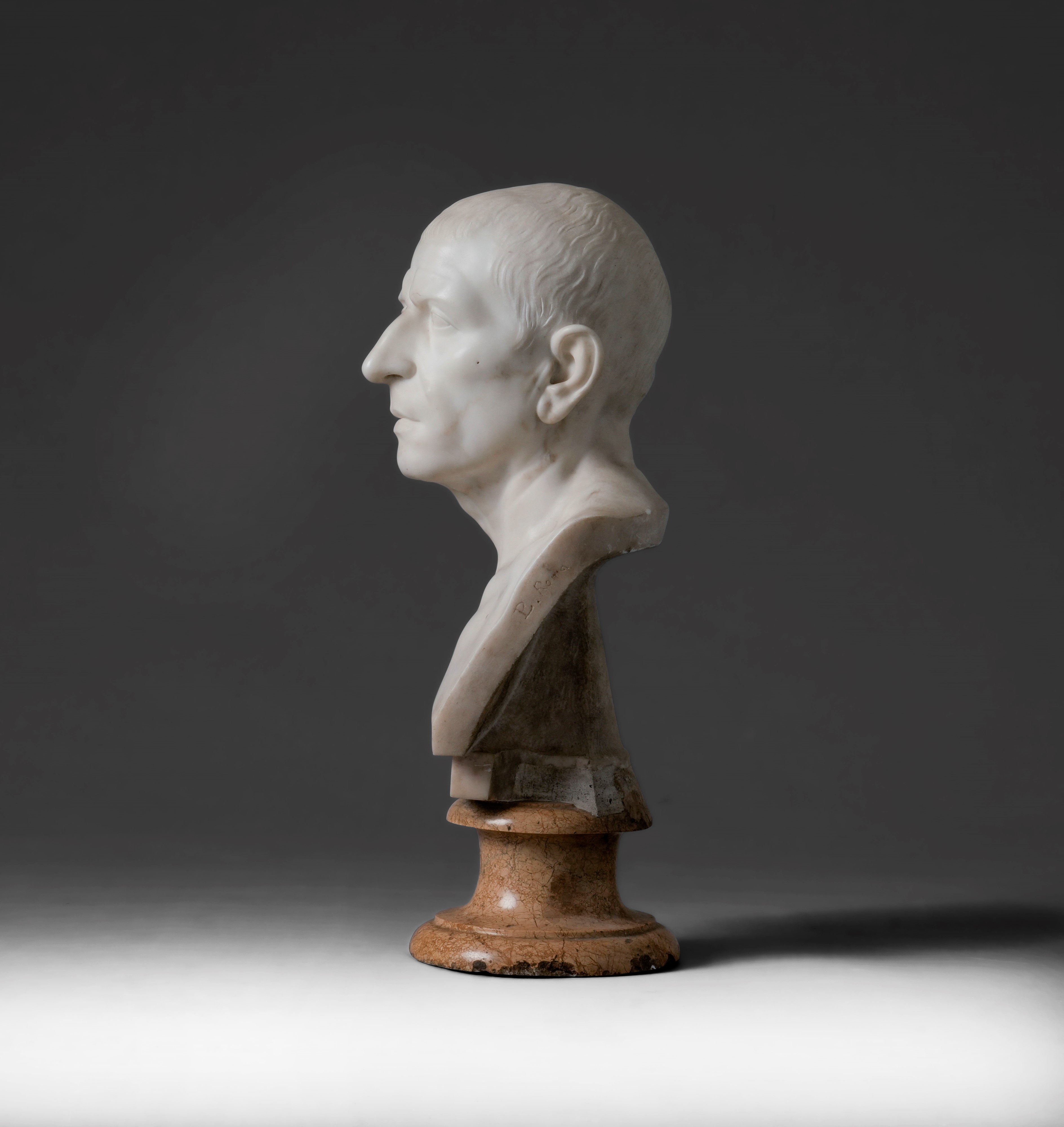 Marco Tullio Cicerone, Scultura in marmo bianco e marmo rosso di Verona, XIX secolo