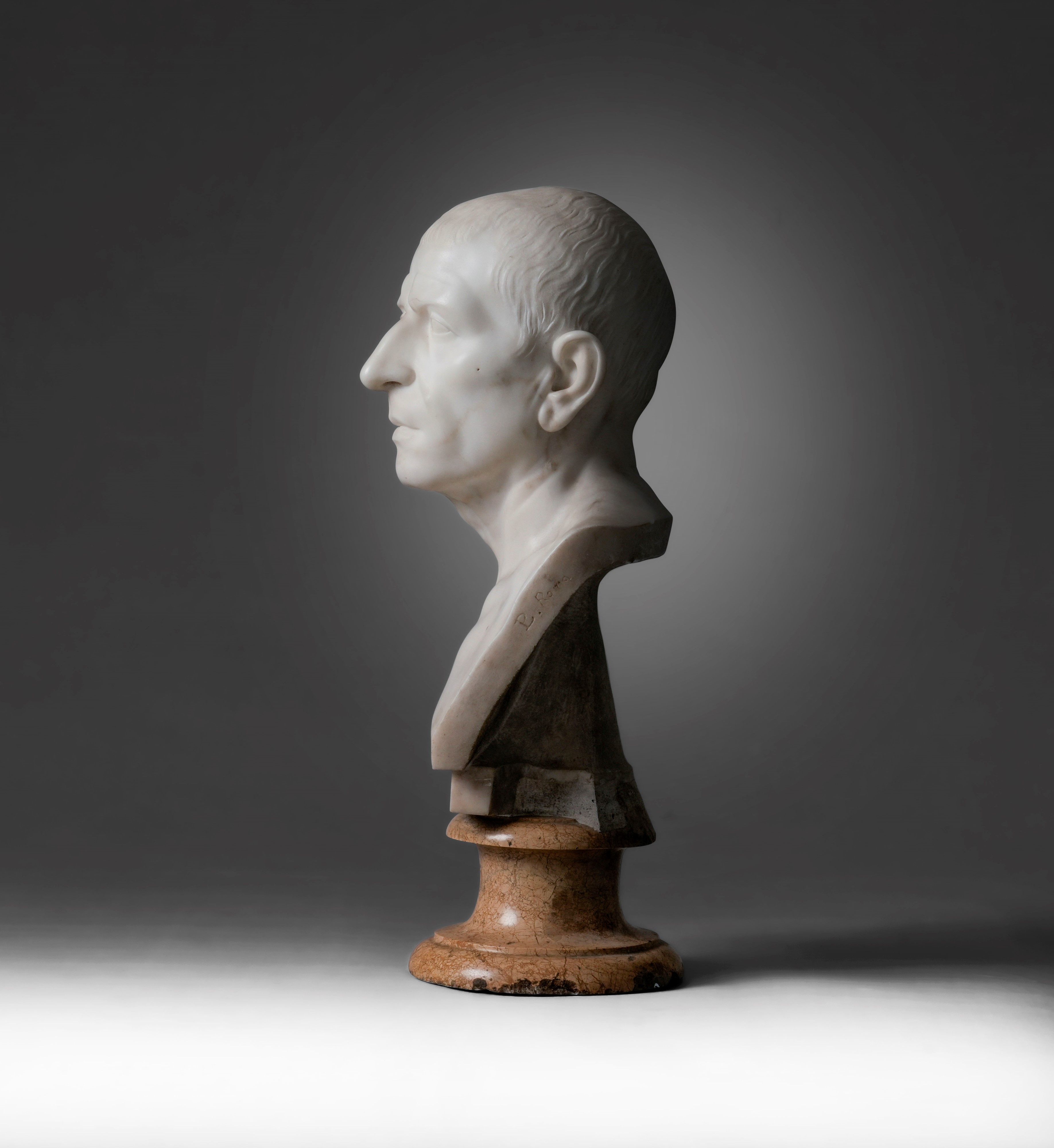 Marco Tullio Cicerone, Scultura in marmo bianco e marmo rosso di Verona, XIX secolo