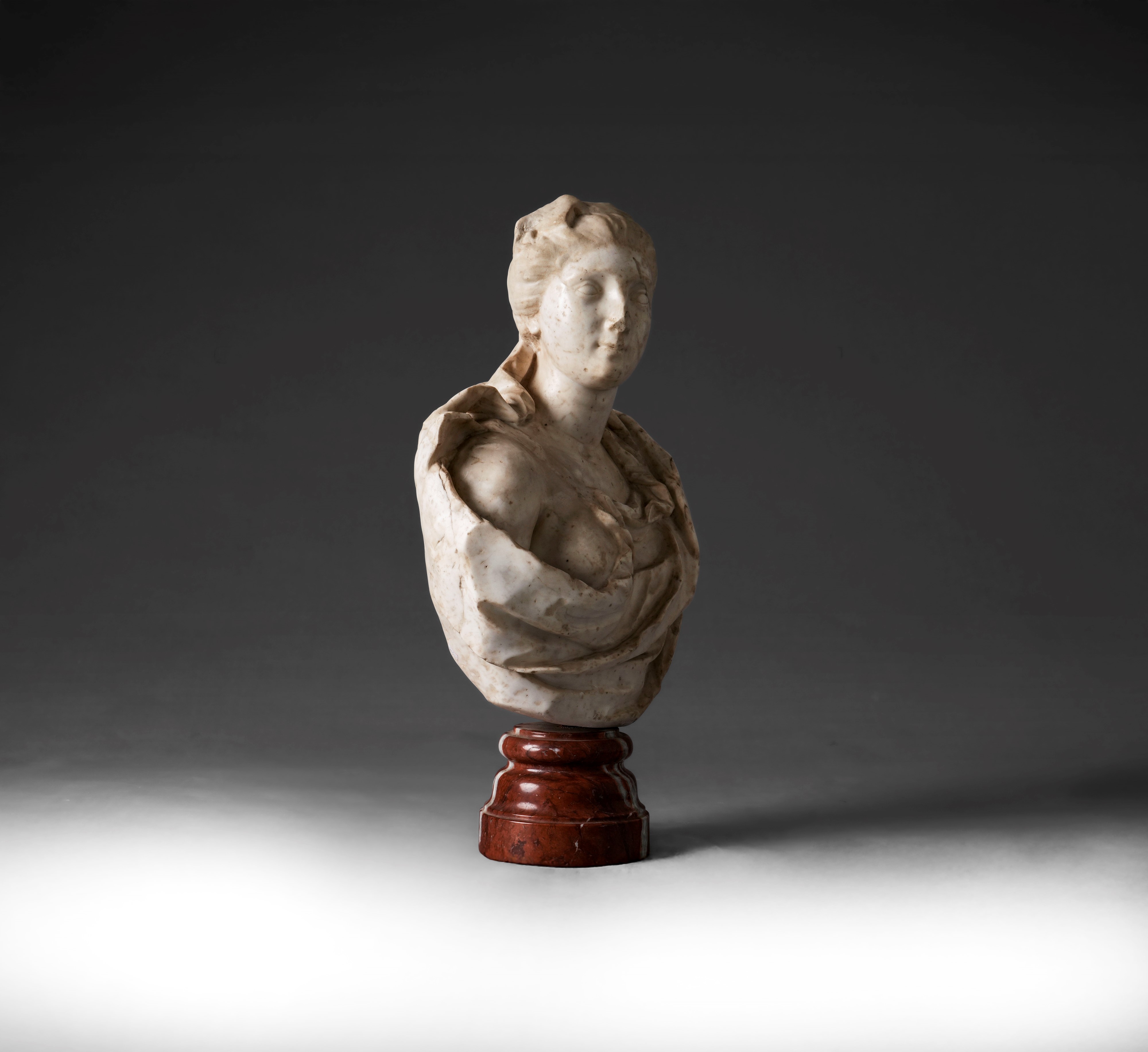 Scultore italiano del XVII secolo, Diana in marmo bianco