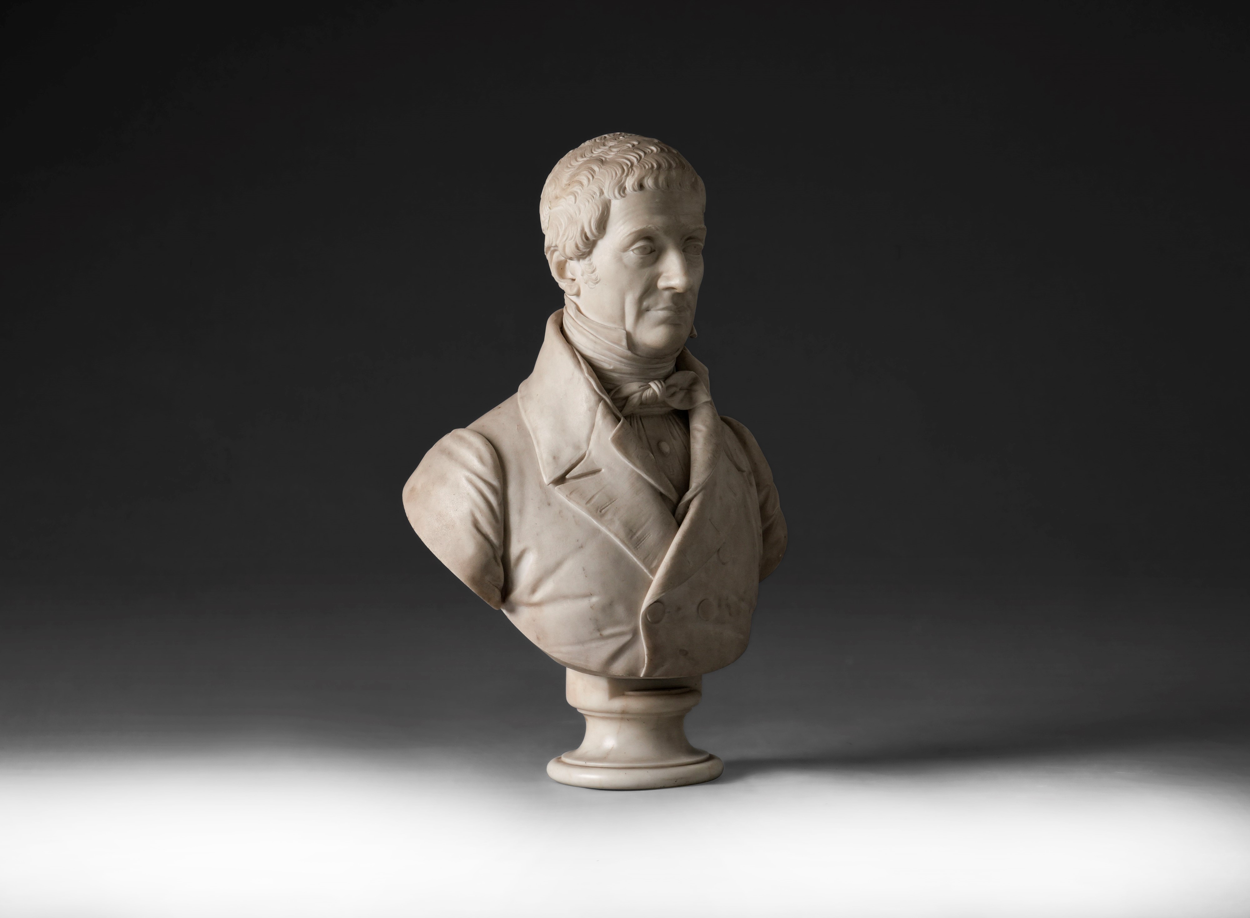 Pompeo Marchesi, Gentiluomo in redingote, marmo bianco