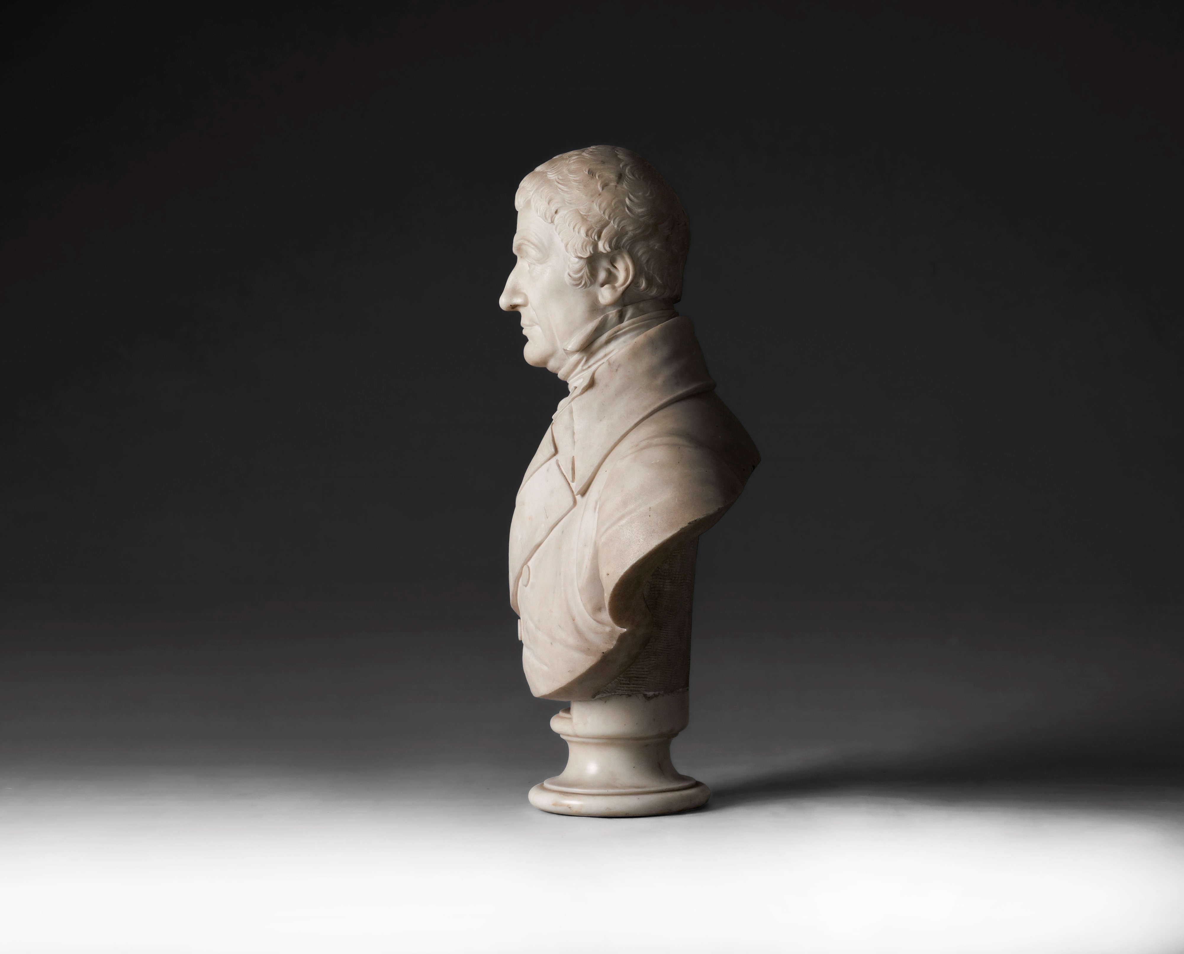 Pompeo Marchesi, Gentiluomo in redingote, marmo bianco