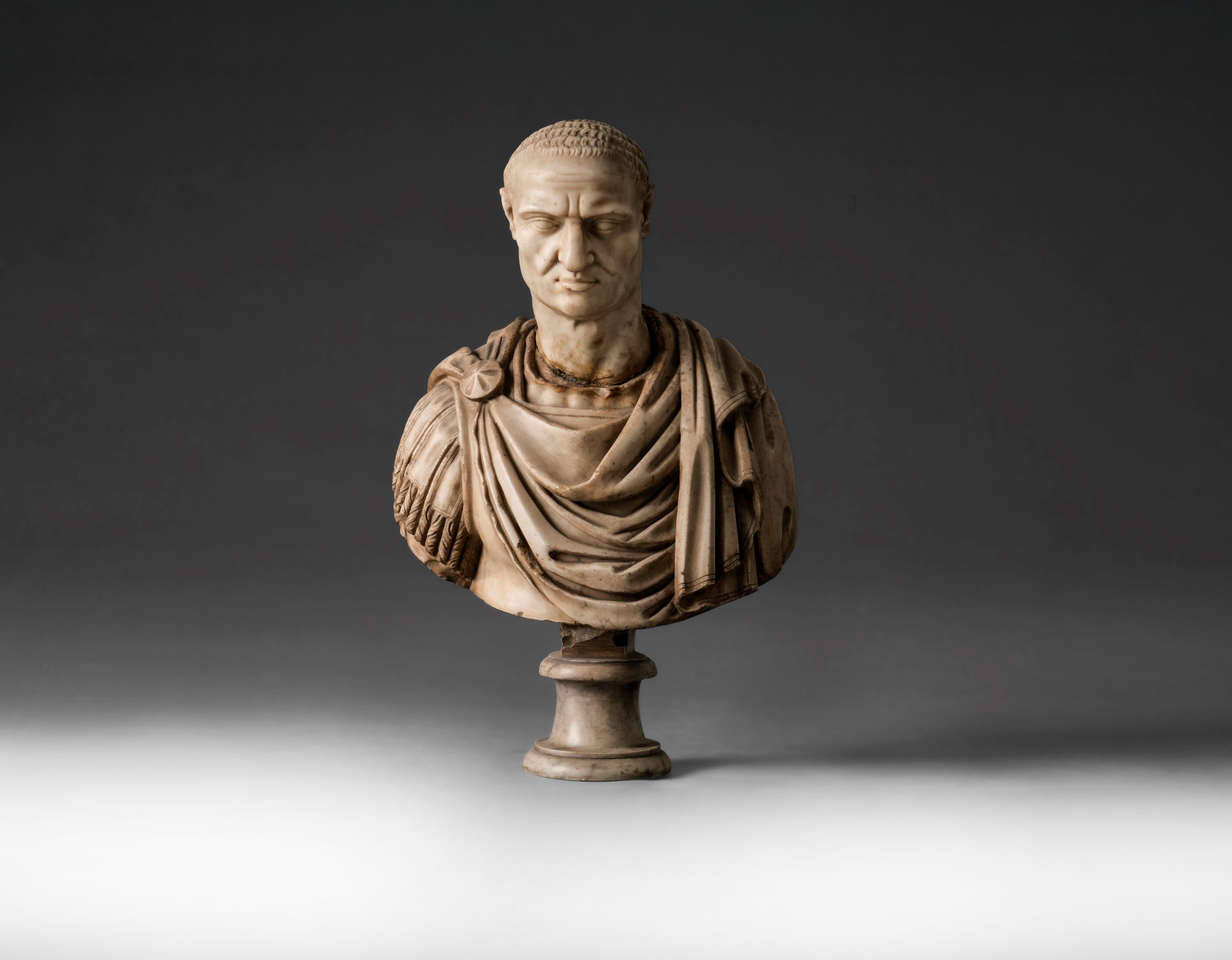 Scultore italiano del XVII secolo, Busto virile in marmo