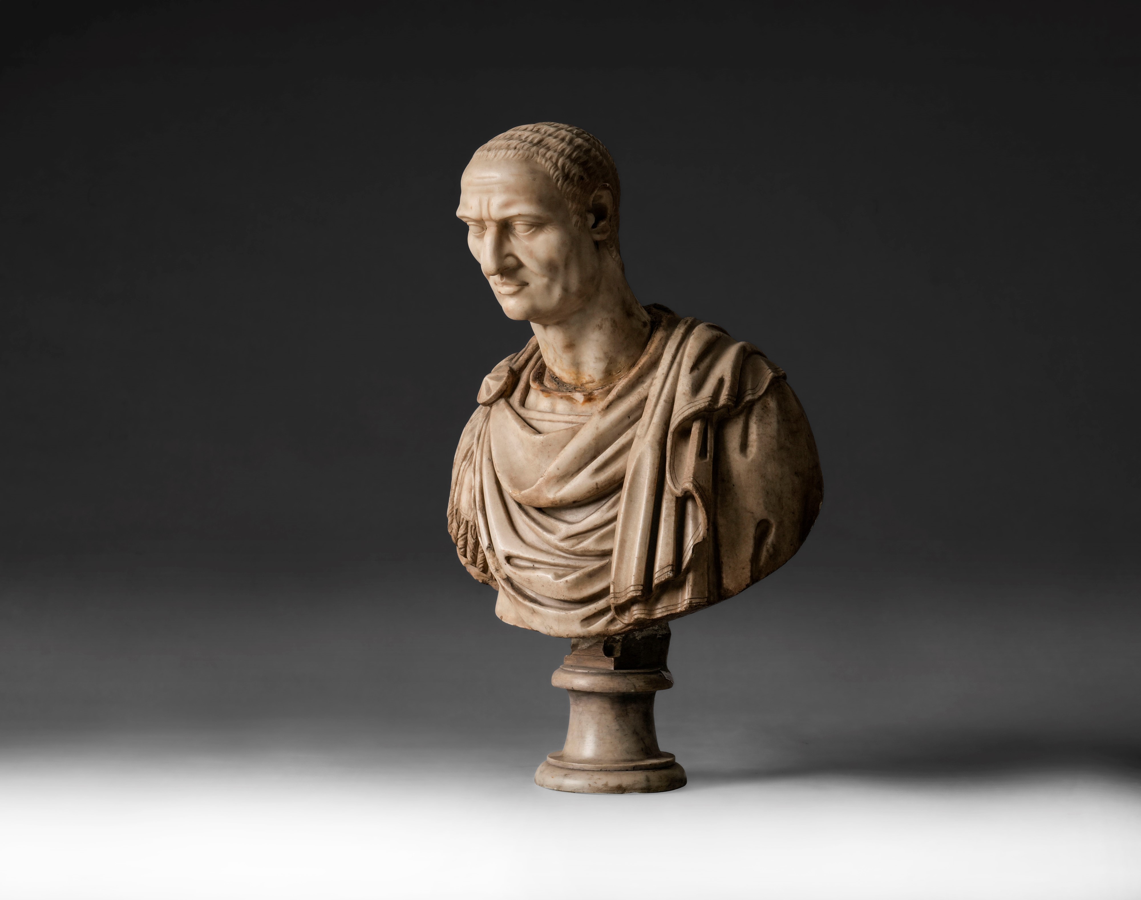 Scultore italiano del XVII secolo, Busto virile in marmo