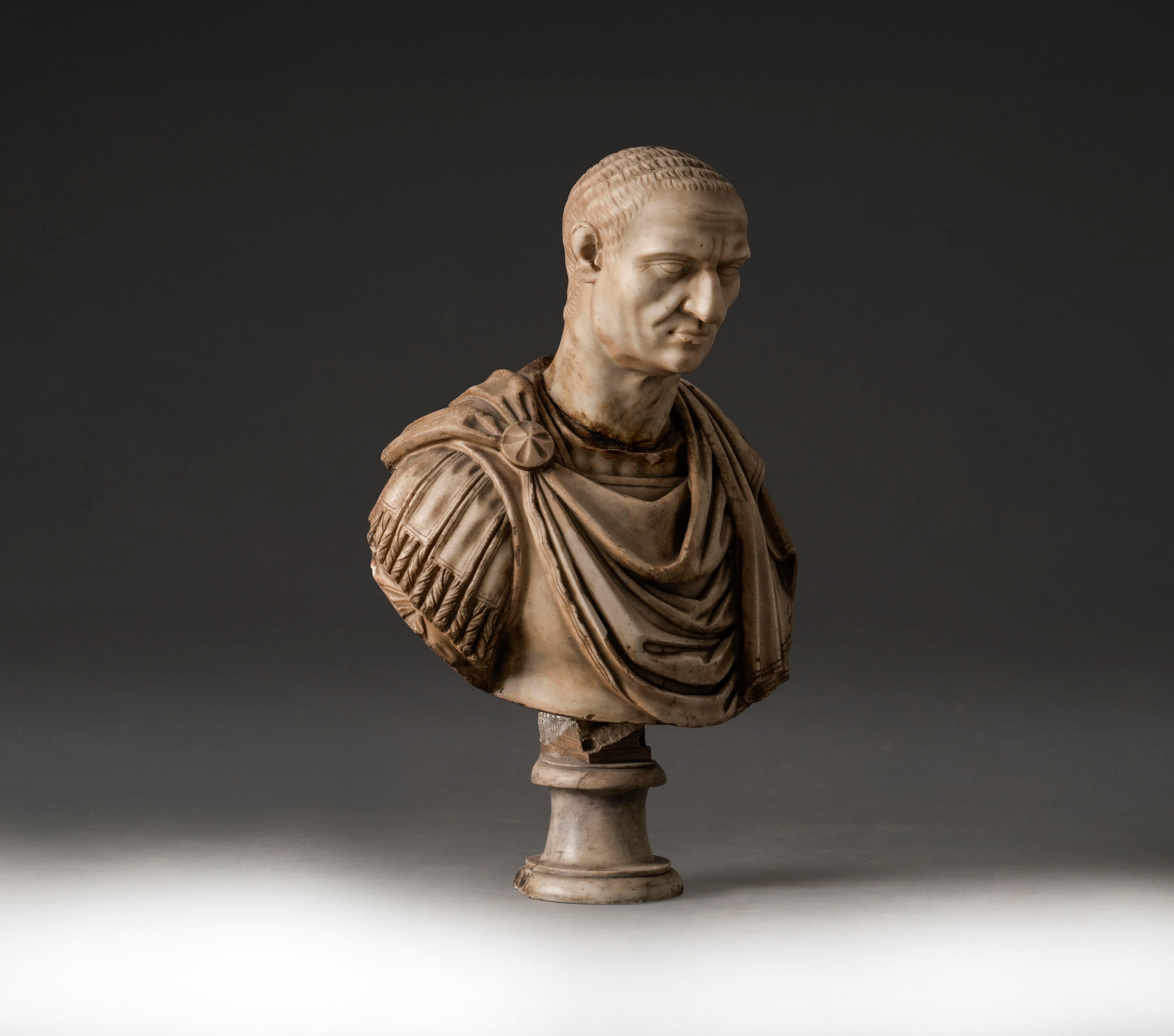Scultore italiano del XVII secolo, Busto virile in marmo