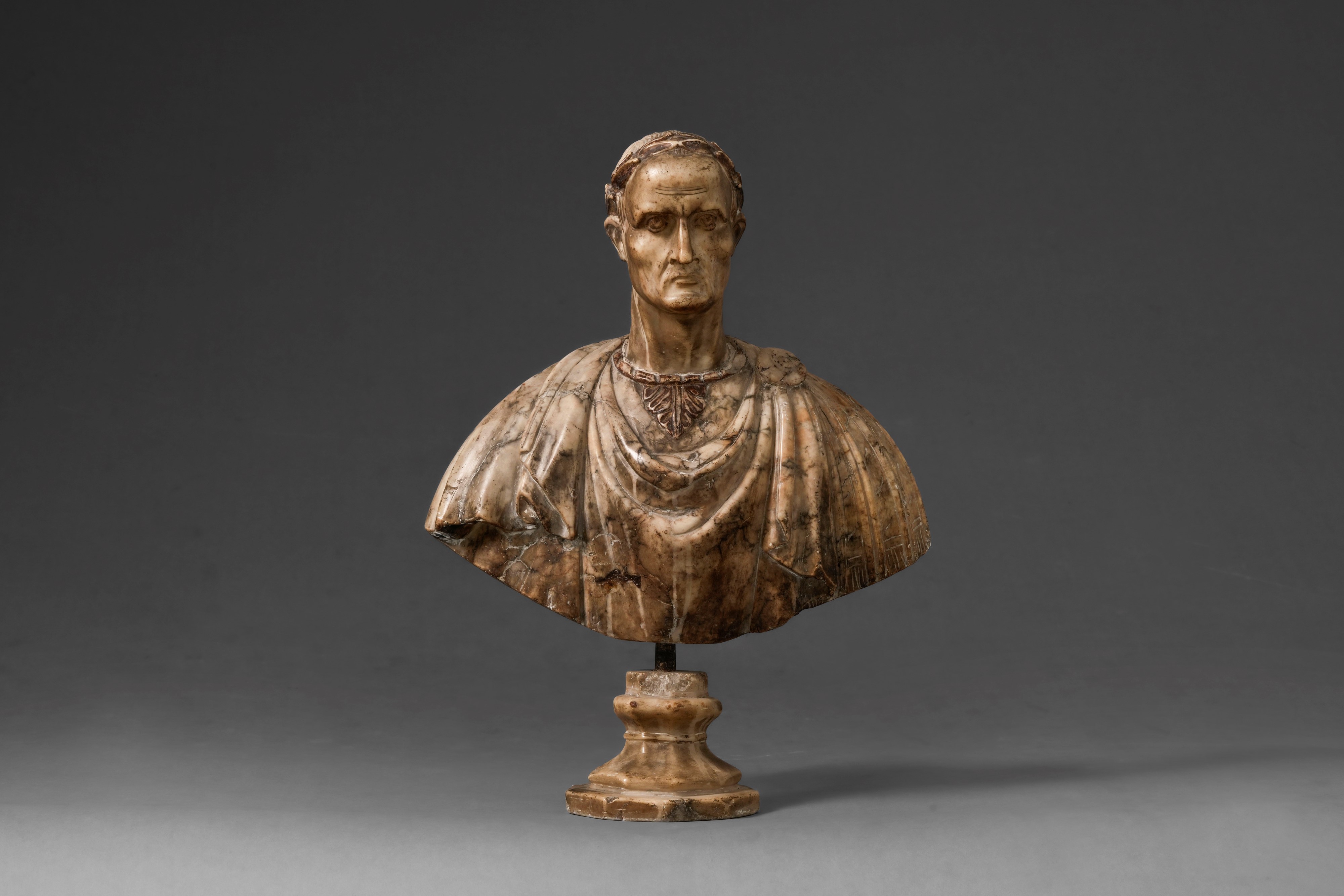 Galba, Scultura in marmo giallo antico del XVI-XVII secolo