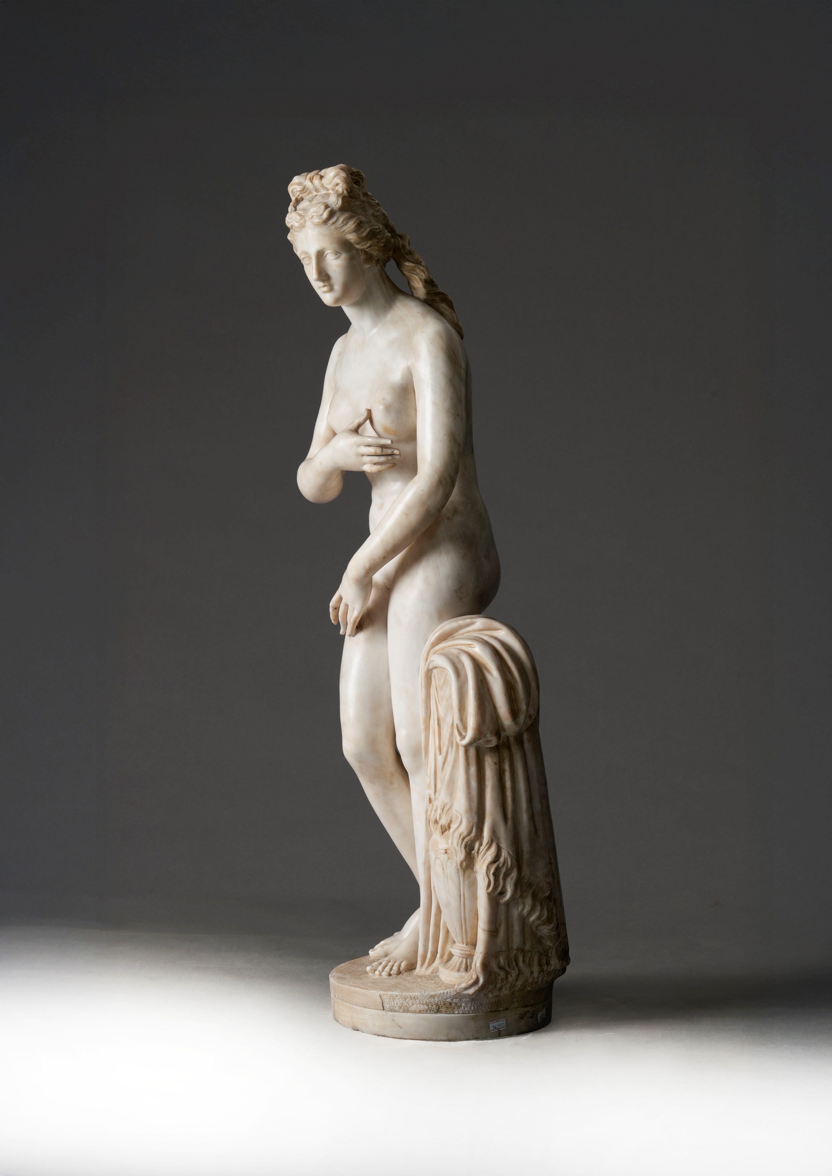 Lorenzo Bartolini, Ninfa Arnina, Marmo bianco, Firenze, prima metà del XIX secolo