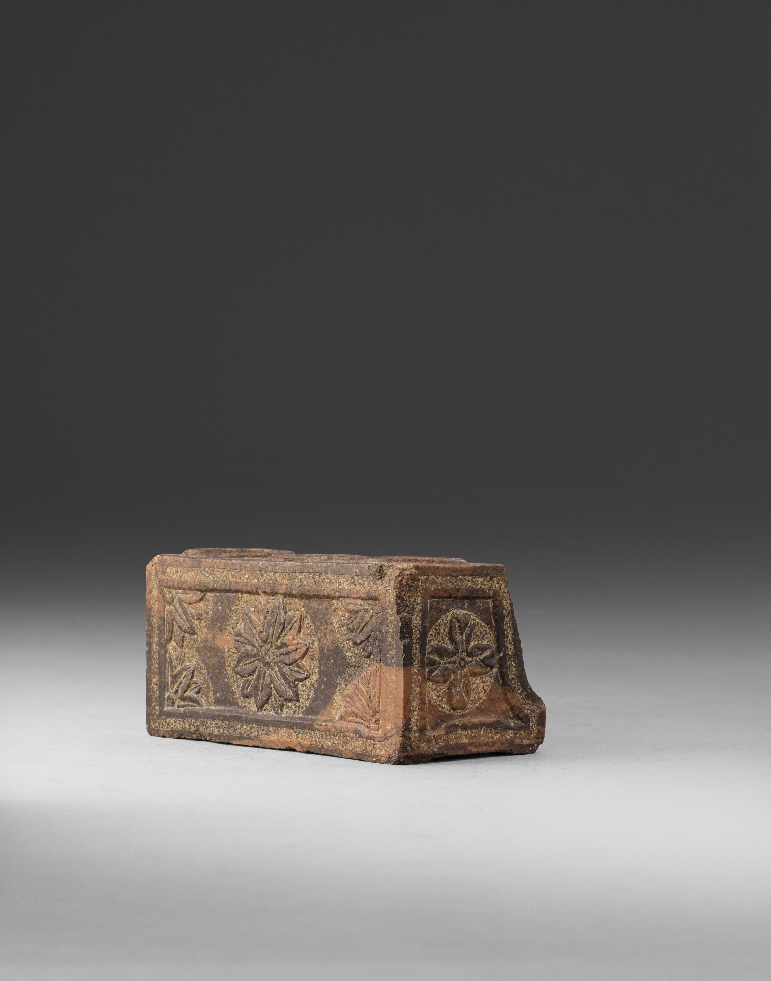 Antico calamaio da scriba orientale in marmo