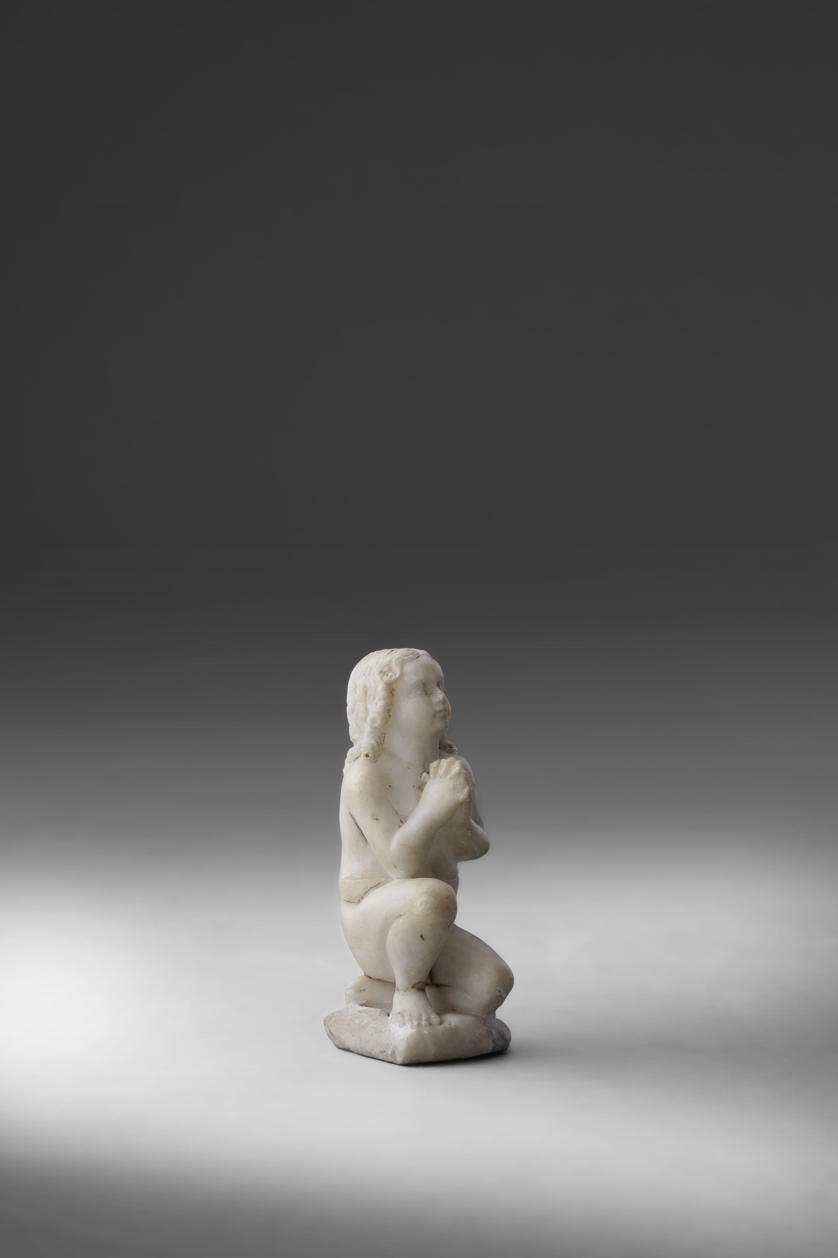 Fanciullo orante, scultura in alabastro, arte neoclassica italiana, XVIII-XIX secolo