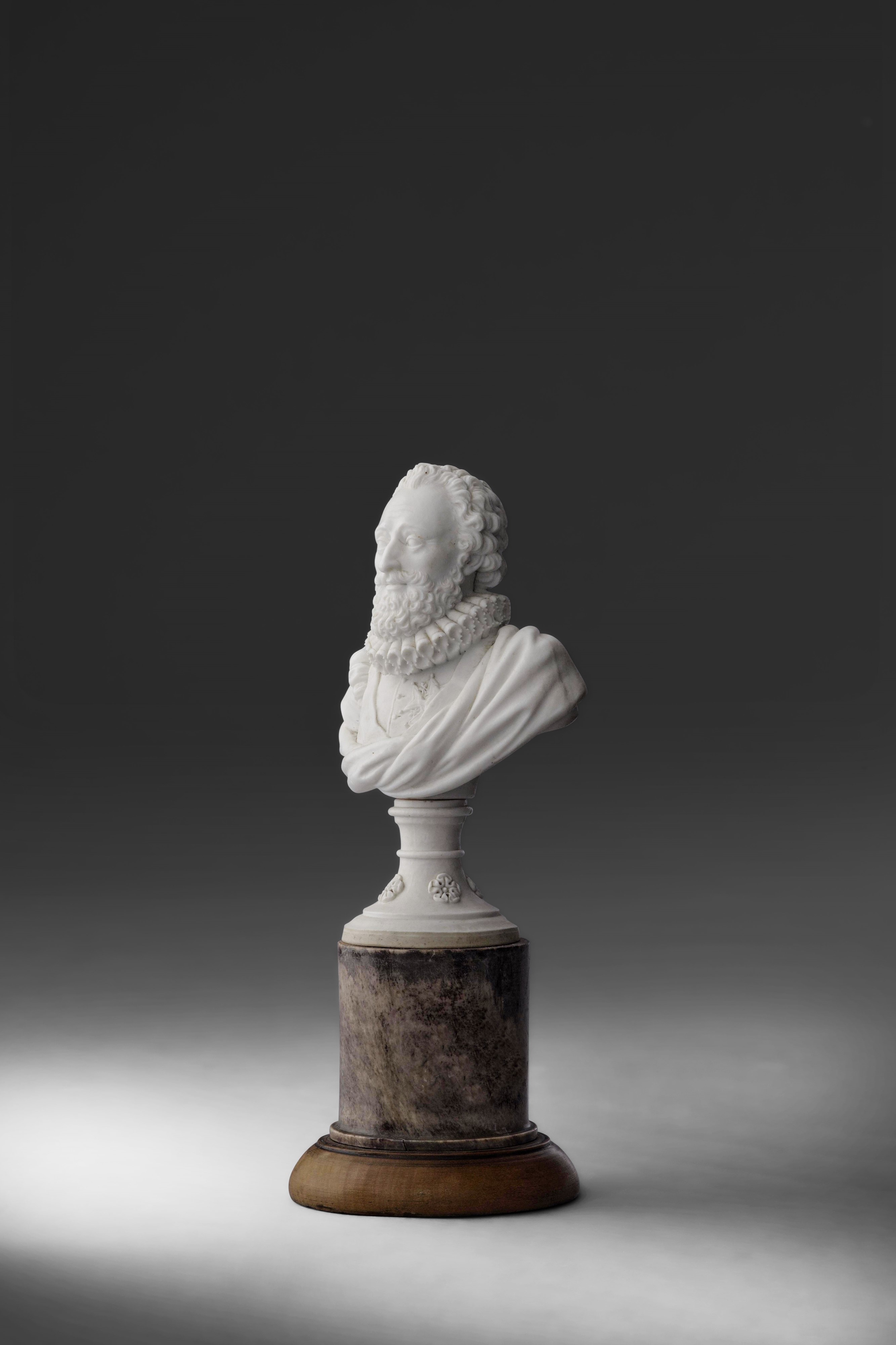 Bustino di Enrico IV di Navarra, porcellana biscuit, manifattura del XIX secolo