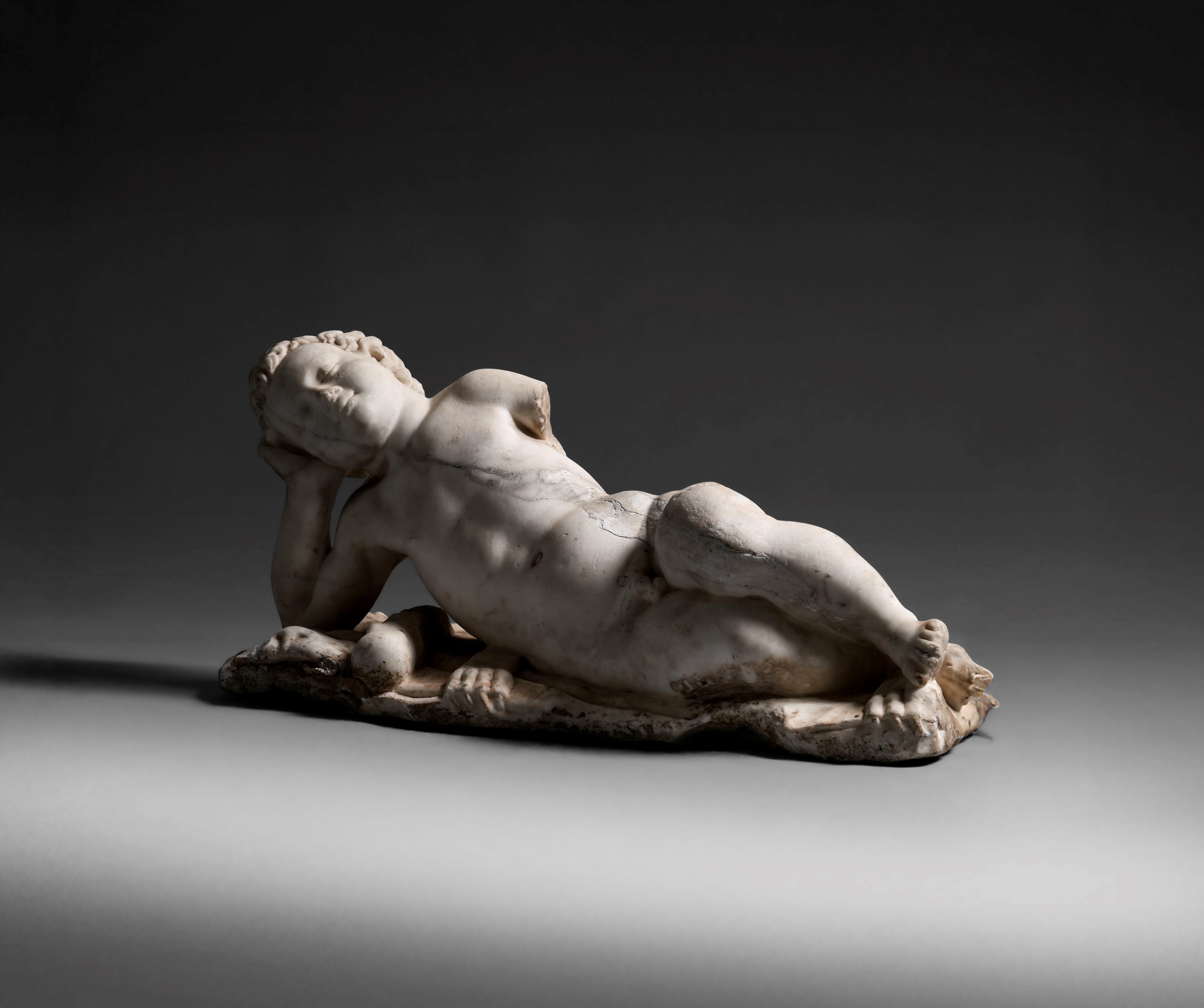 Autore Ignoto, Scultura di Ercole fanciullo in marmo bianco, XVI secolo