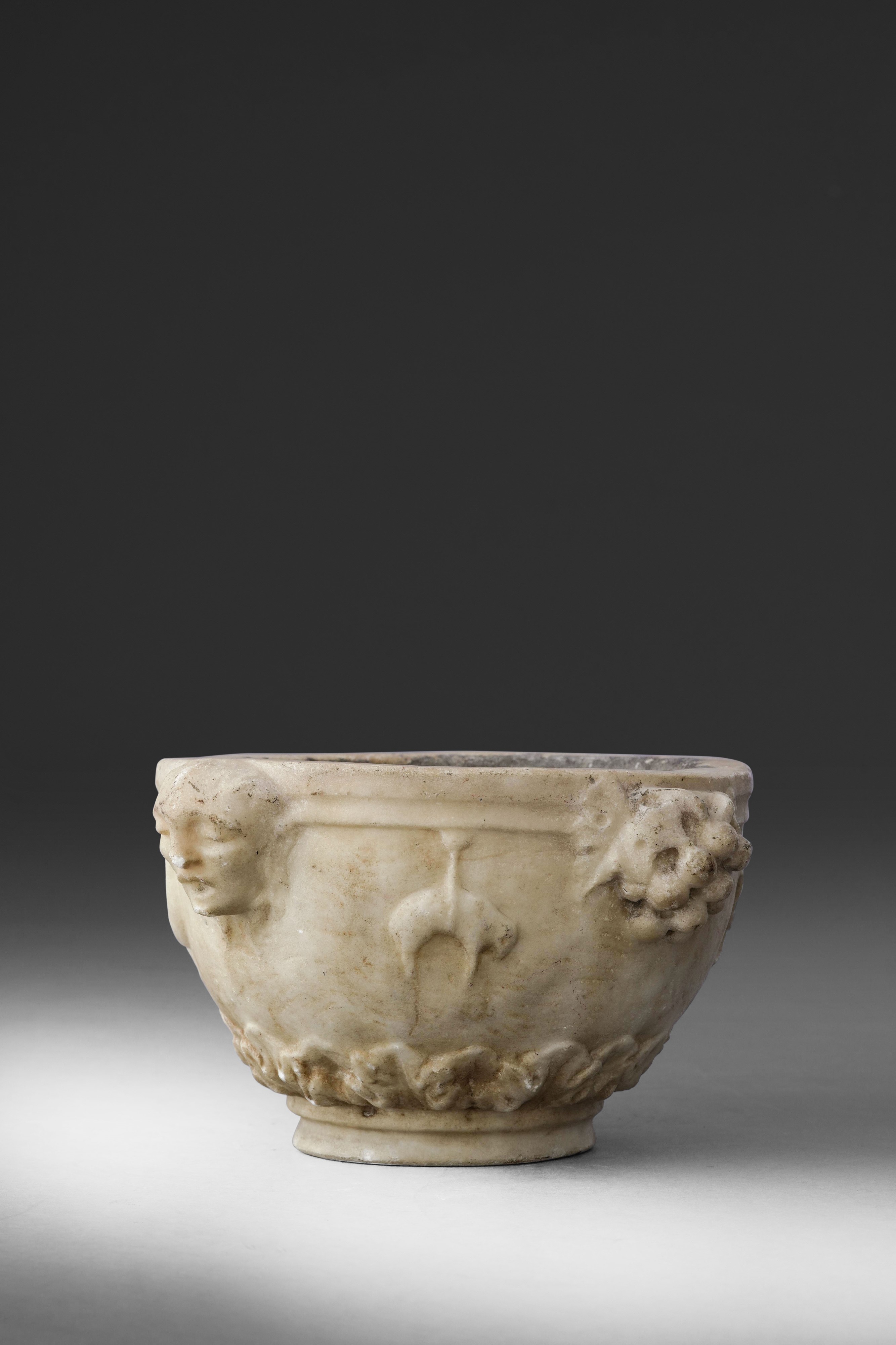 Mortaio neoclassico, Marmo bianco, Italia, XVIII-XIX secolo