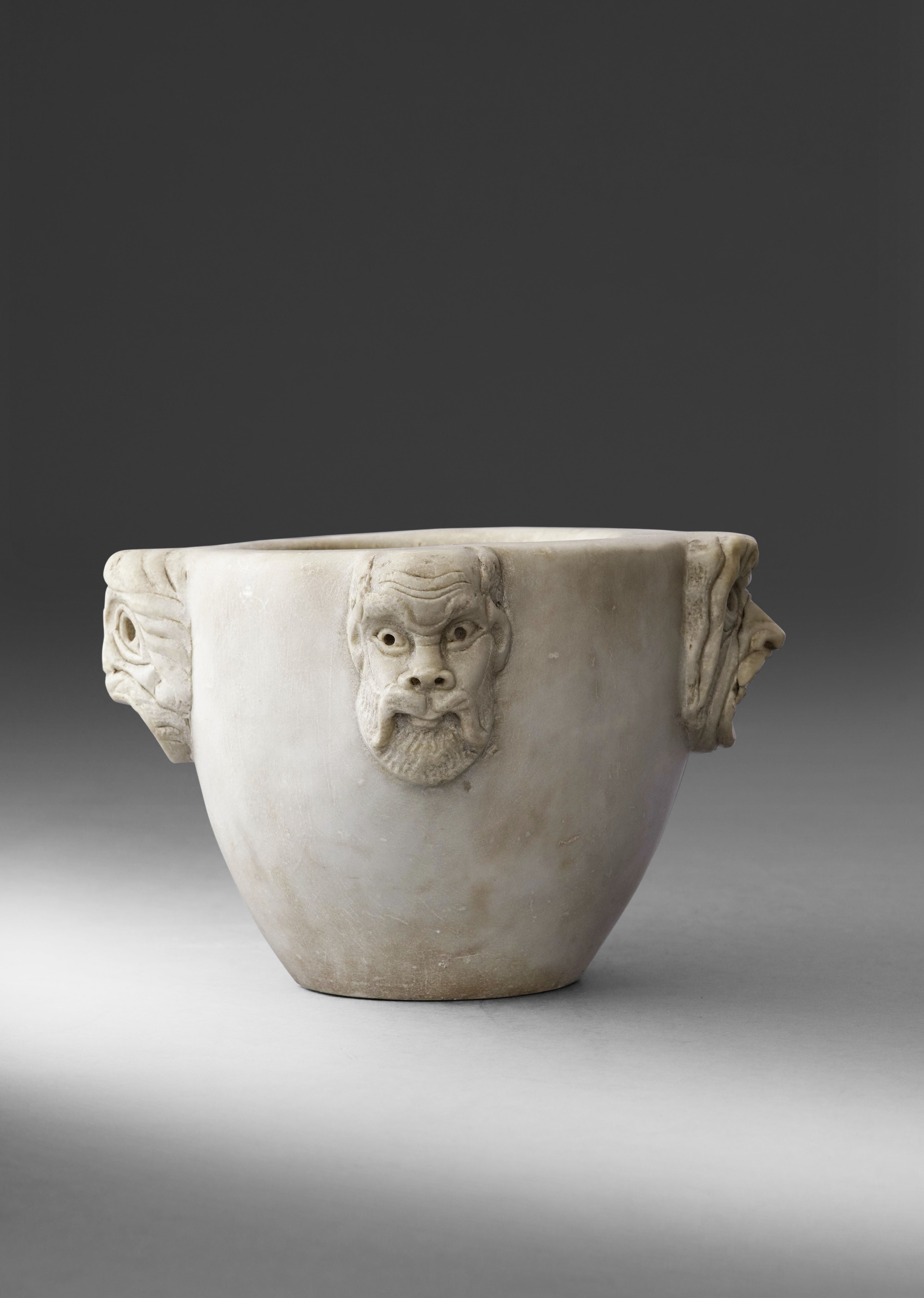 Mortaio neoclassico, Marmo bianco, Italia, XIX secolo