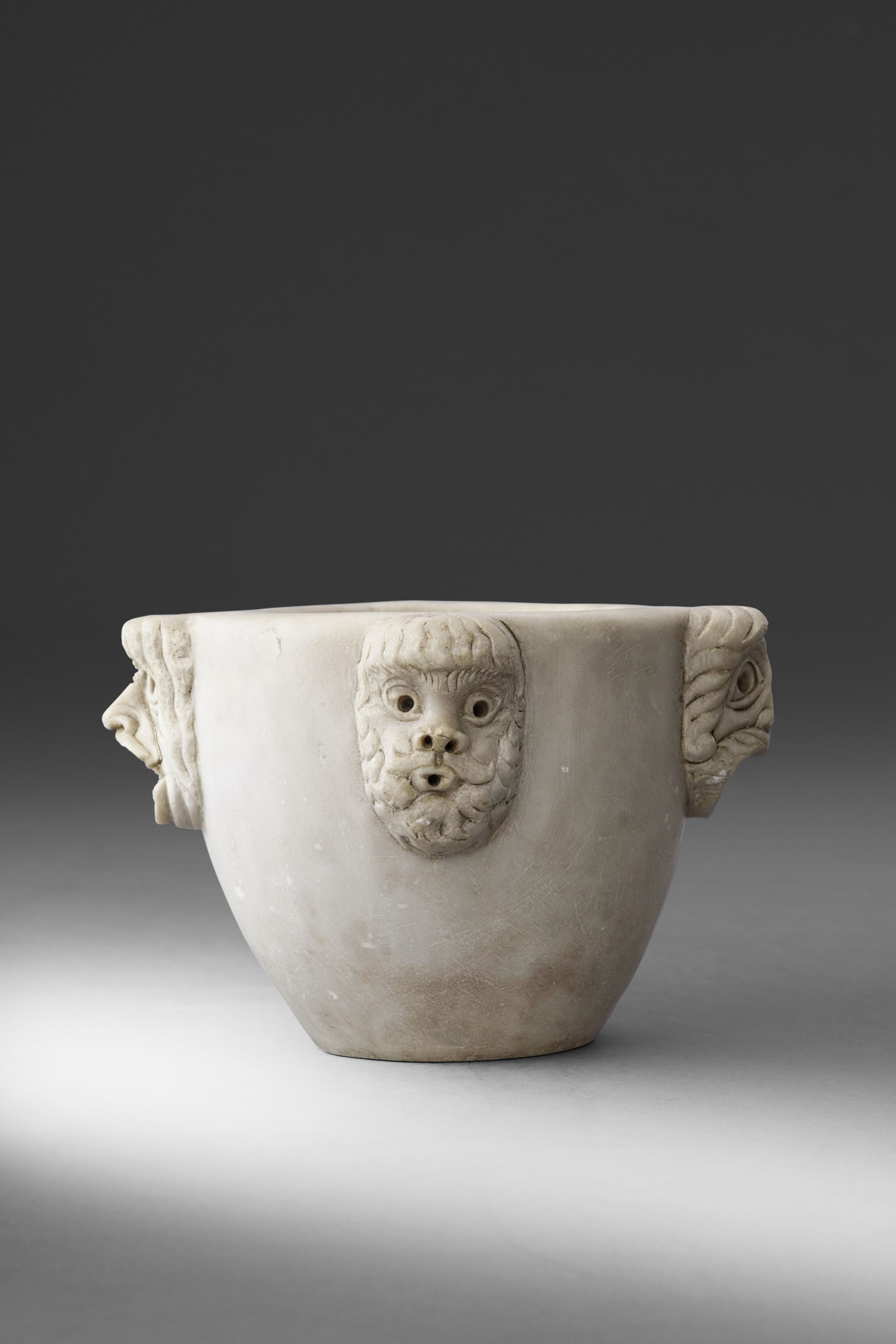 Mortaio neoclassico, Marmo bianco, Italia, XIX secolo