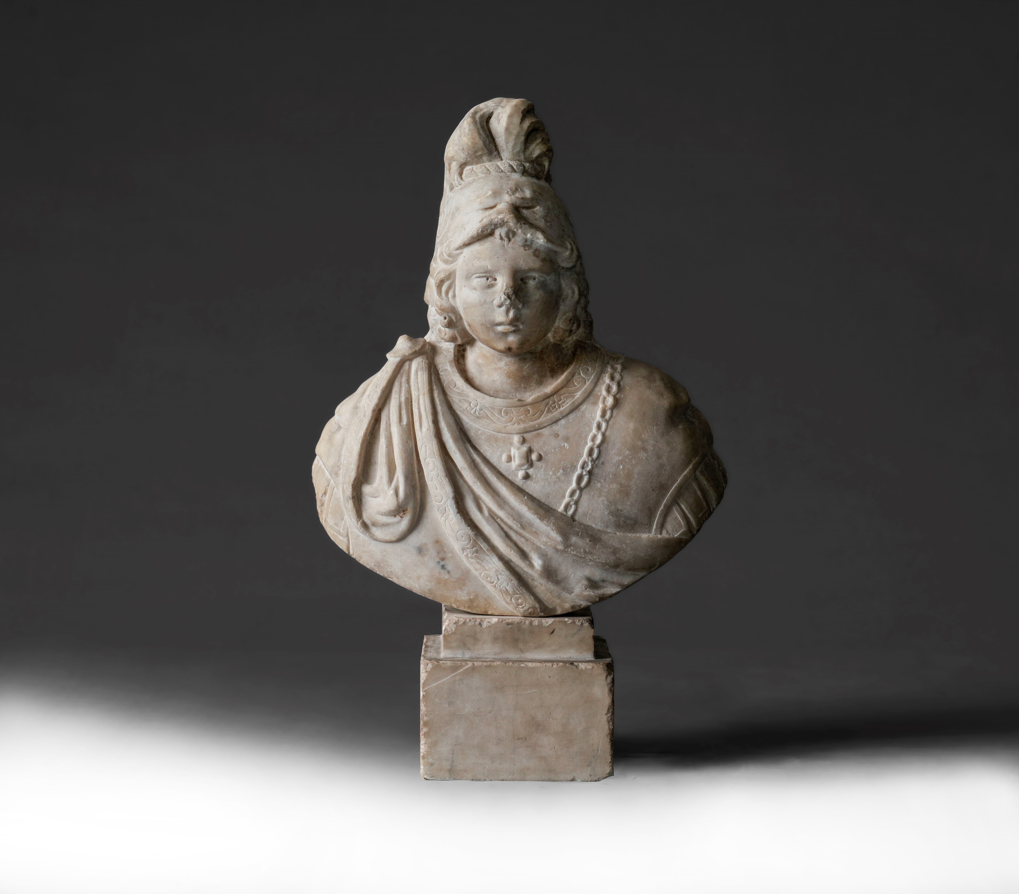 Attribuito a un Maestro del XVI secolo, Busto di giovane in armatura e cimiero (attribuito ad Ale...