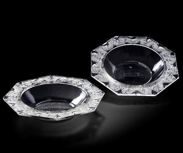 Coppia di ciotole “Chantilly” Francia, Manifattura Lalique, XX secolo 
