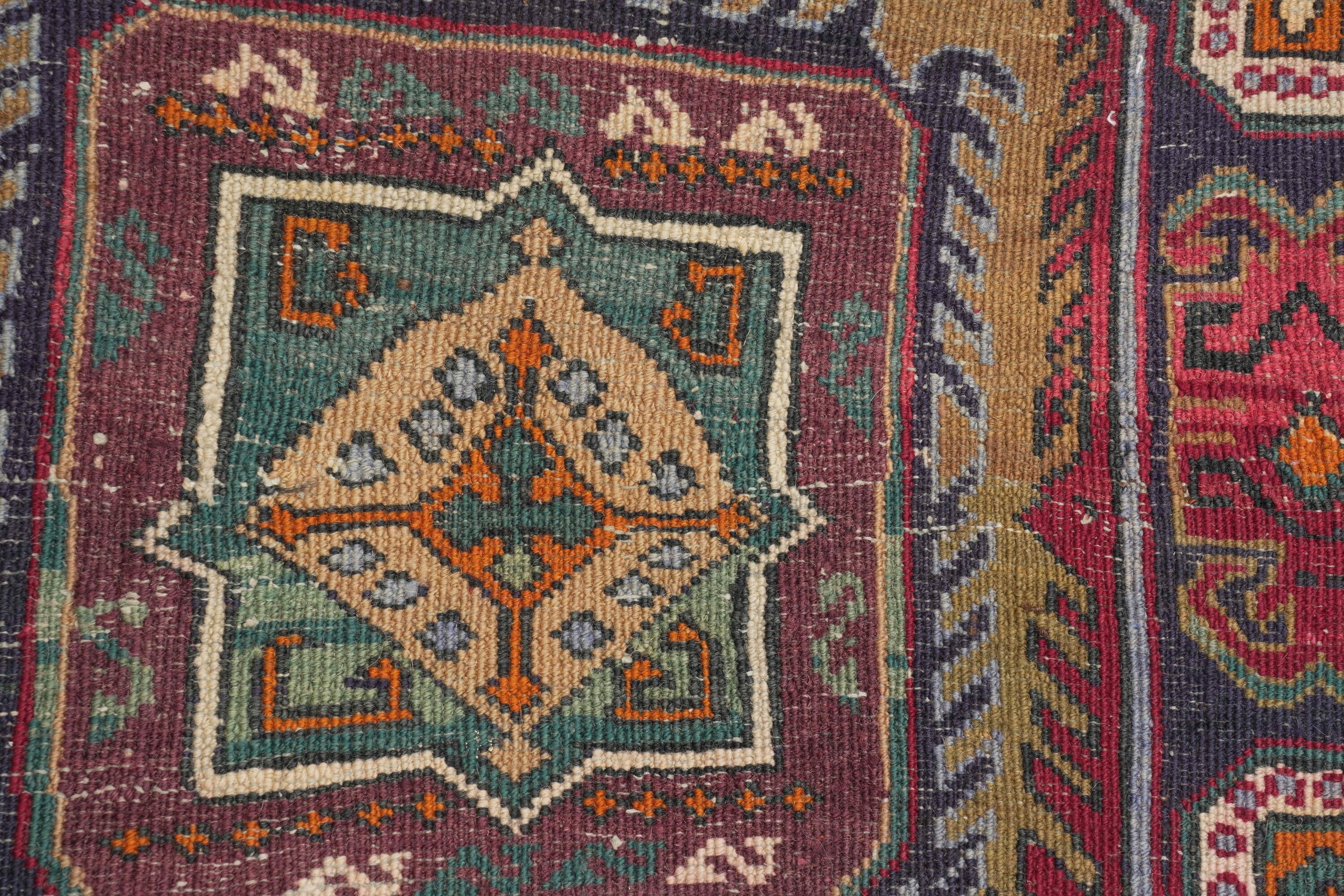 Passatoia, Persia, XX secolo, cm 303x97