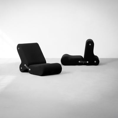 Due poltrone mod. Multichair, metallo e tessuto
