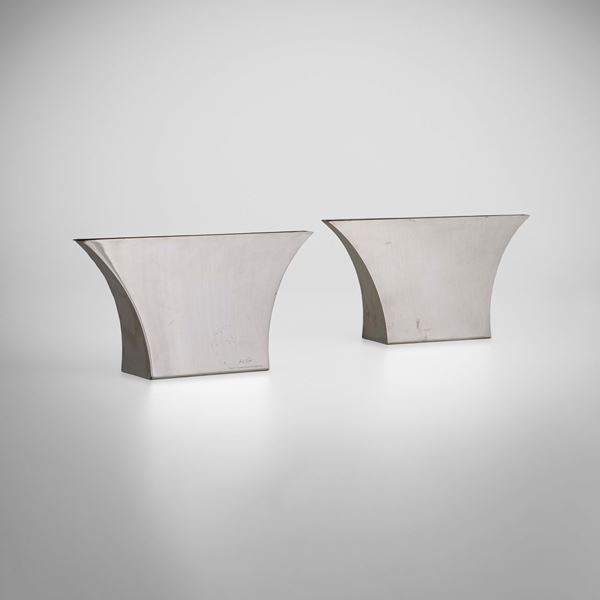 Due vasi mod. Persepoli