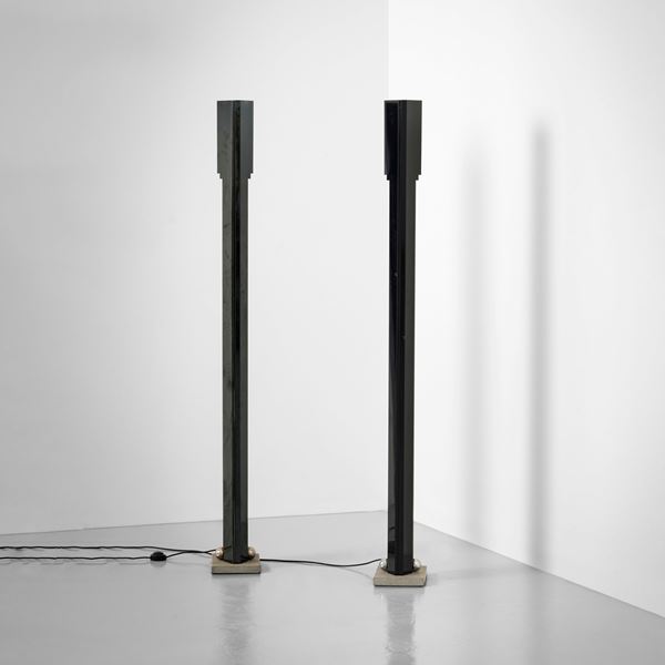 Due lampade da terra mod. Totem