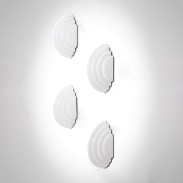 Quattro lampade a parete mod. Kumo
