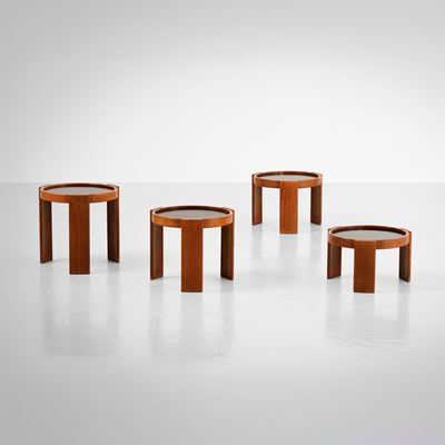 Set di quattro tavolini impilabili, mod. 780