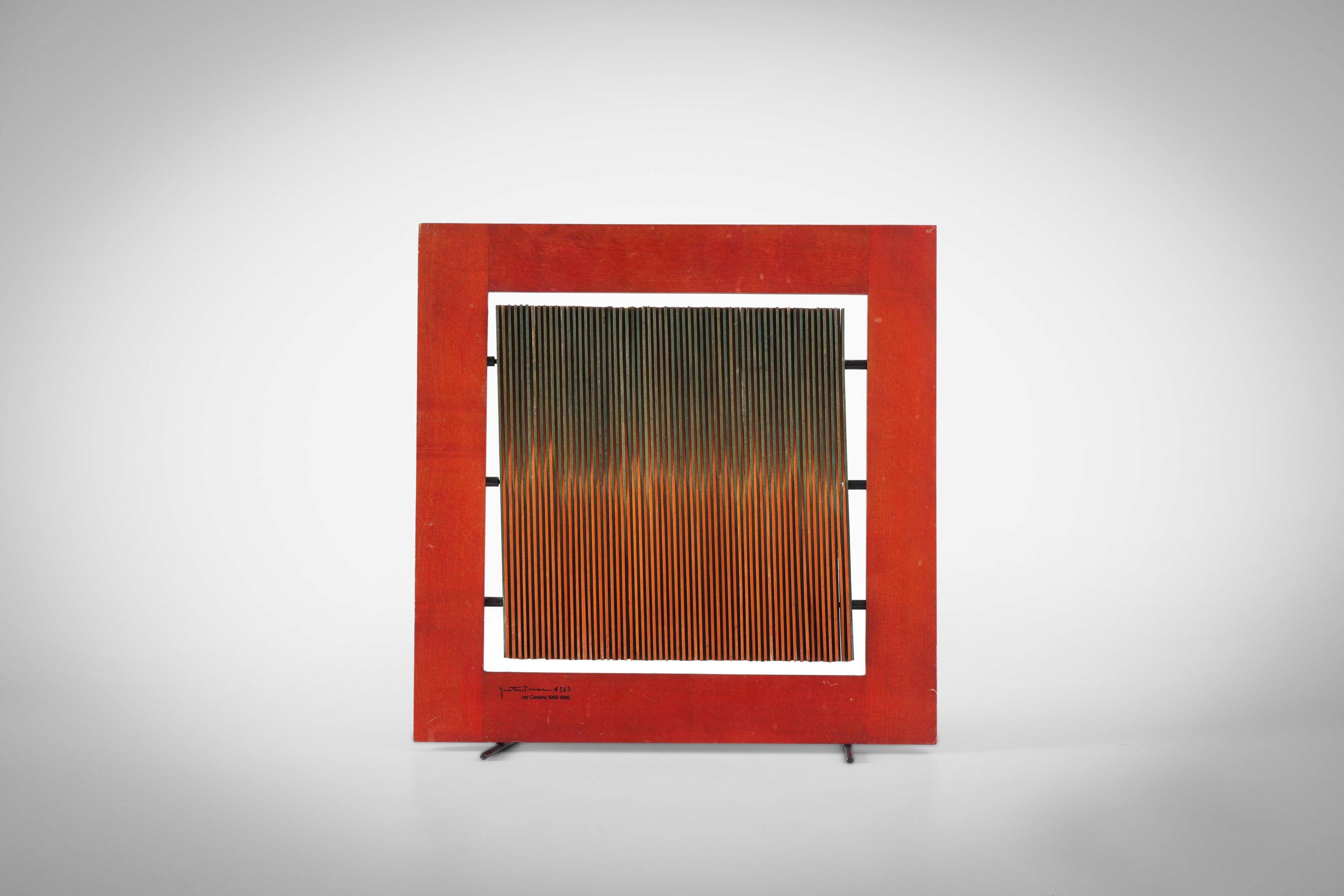 Gaetano Pesce - Scultura da tavolo in legno laccato e metallo
