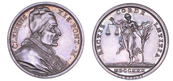 STATO PONTIFICIO. CLEMENTE XII (Lorenzo Corsini), 1730-1740. Medaglia in argento 1730. (A. I). Elezione al Pontificato.