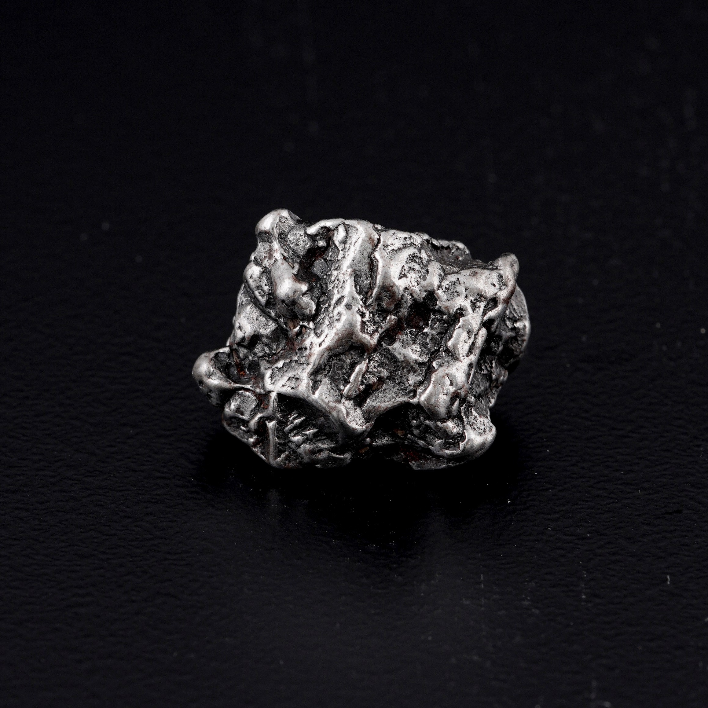 Bizzarro Frammento di Meteorite 'campo del Cielo'