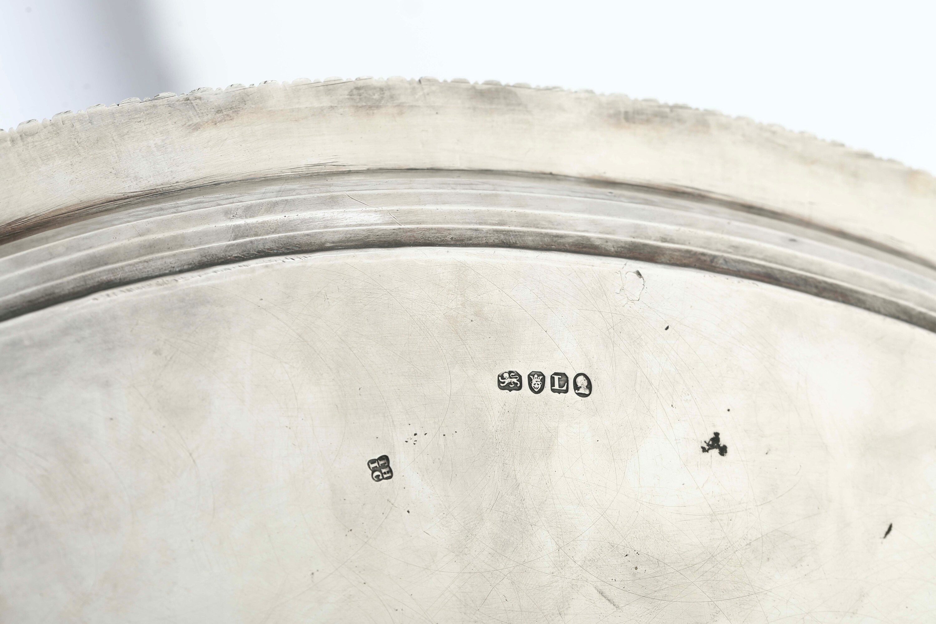 Salver. Londra 1806, Argentiere Thomas Hannan & John Crouch