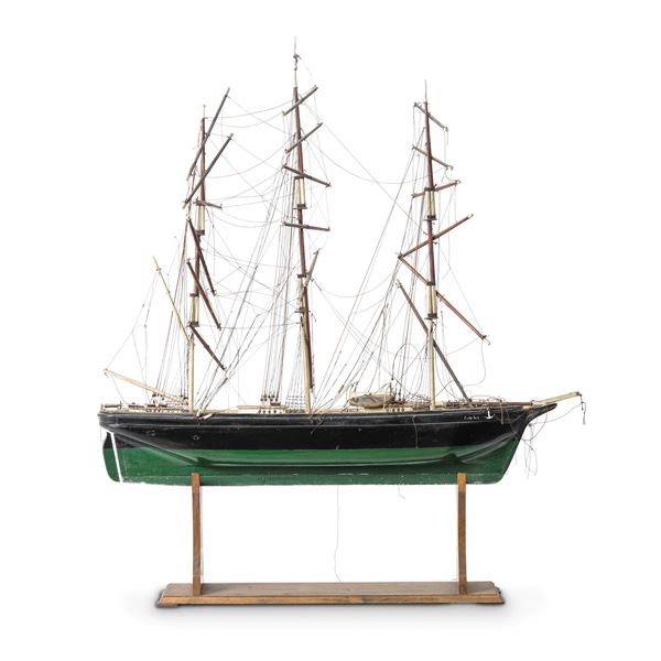 Modello in legno di clipper a tre alberi. XIX secolo
