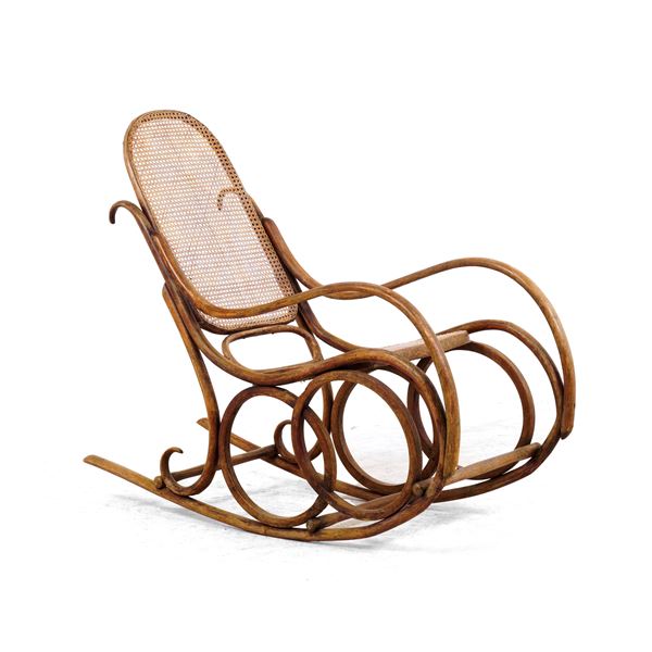Sedia a dondolo in faggio curvato e cannetè