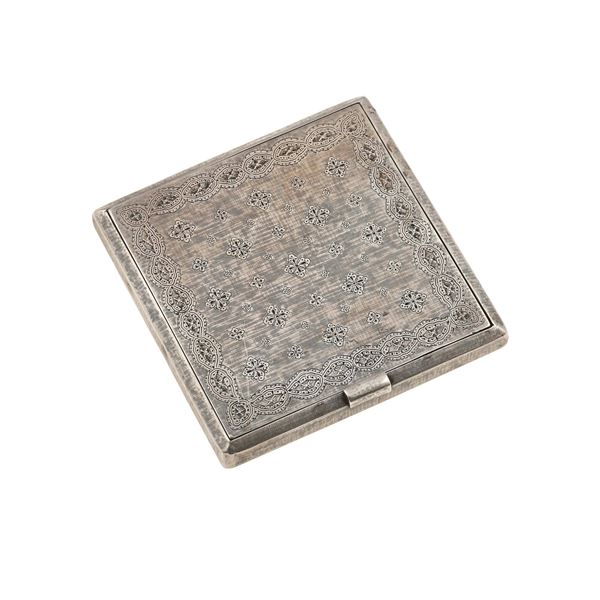 M. Buccellati. Portacipria inciso