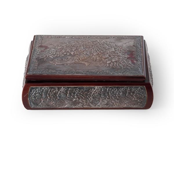 Portagioie in legno e argento