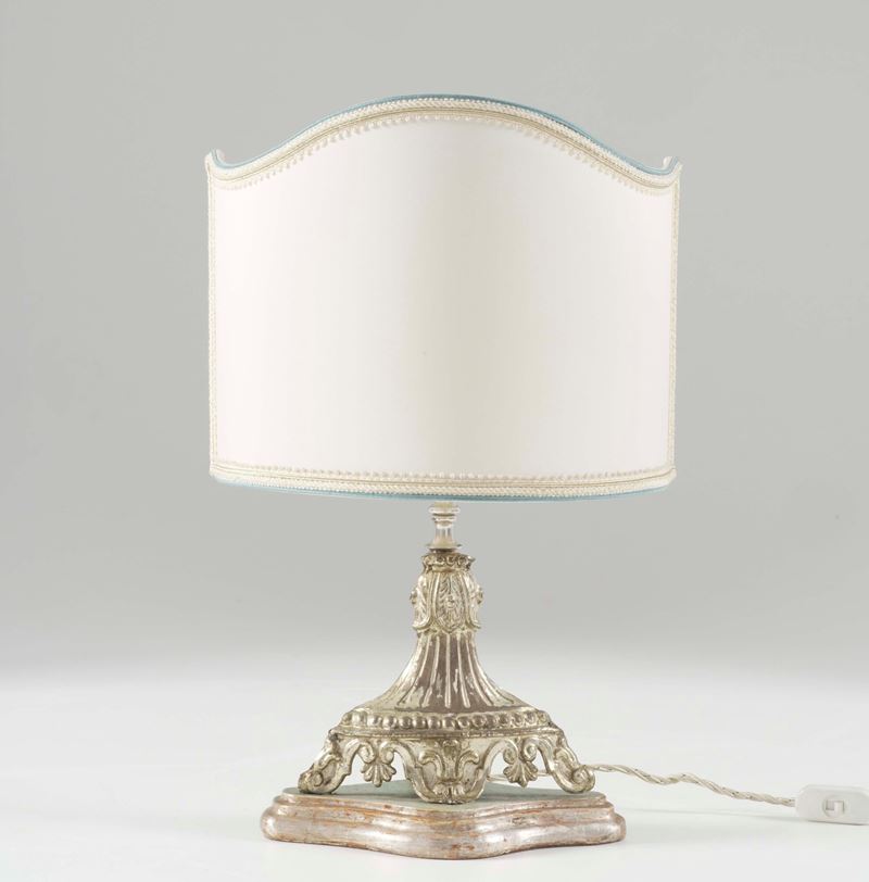 Lamapada in legno laccato e argentato  - Auction Antiques - Cambi Casa d'Aste
