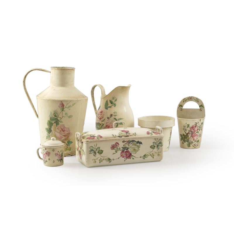 Servizio in metallo dipinto a fiori  - Auction Antiques - Cambi Casa d'Aste