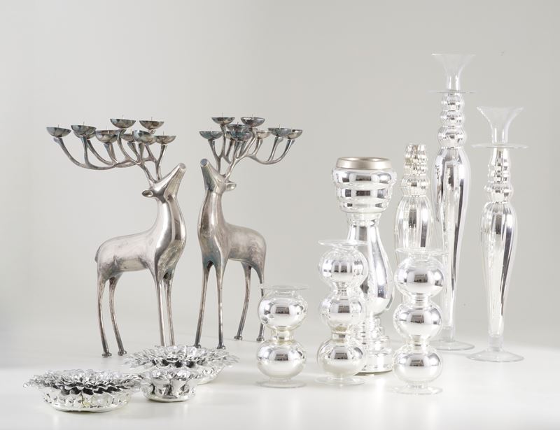 Lotto di oggetti in metallo e vetro argentato  - Auction Antiques - Cambi Casa d'Aste